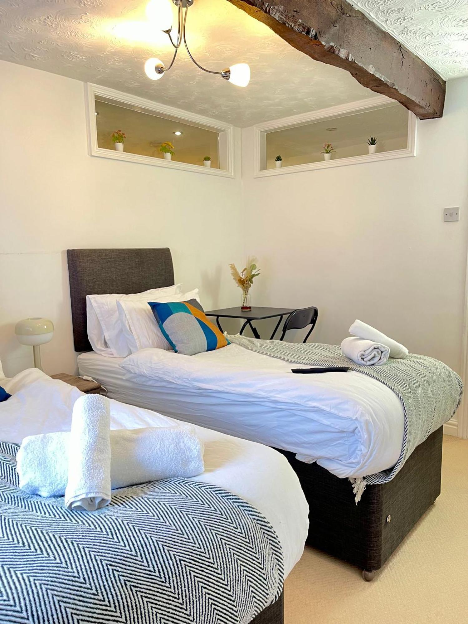 Mount Yard - Stylish Cottage - Close To Alton Towers - Peak District - Stoke-On-Trent Sleeps 5 Totmonslow ภายนอก รูปภาพ